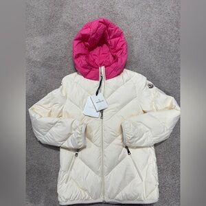 Moncler Women's Puffer Jacket in Cream and Pink